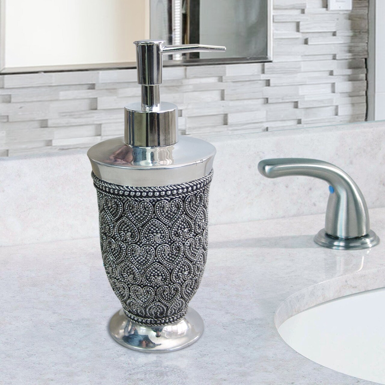 Stainless Steel Soap Dispenser Pump Bottle | Bathroom & Kitchen | Holds Soap, Lotion & Sanitizer | Chrome